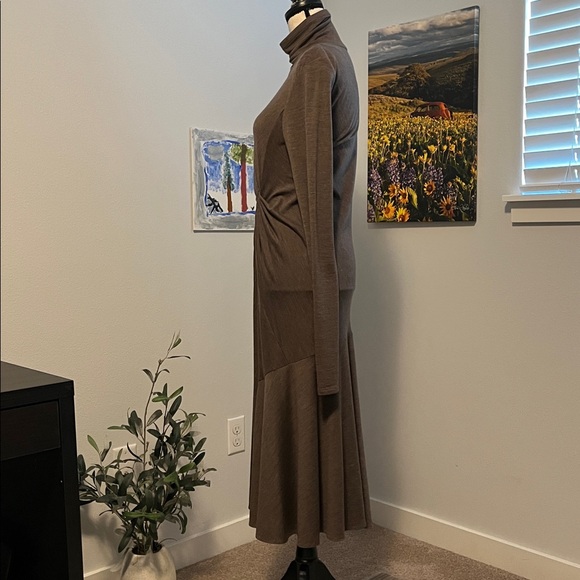 Brunello Cucinelli Wool Blend Midi Dress - Picture 6 of 13